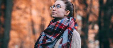 Scarves and Shawls 101—Elegant, Cozy & Always in Style